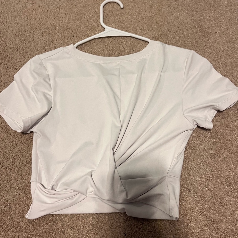 KYODAN. xs. work out shirt